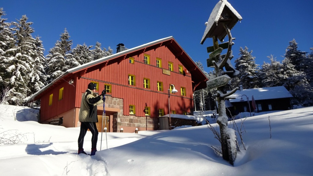 Suhler Hütte im Winter